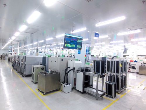 工廠原來這么酷丨揭秘智能座艙、無塵智造與智能設備的革新之路
